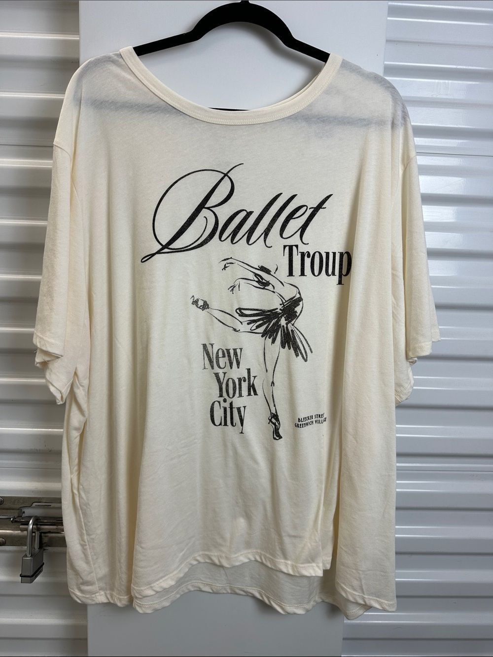 Cream Ballet Graphic Short Sleeve Tee -